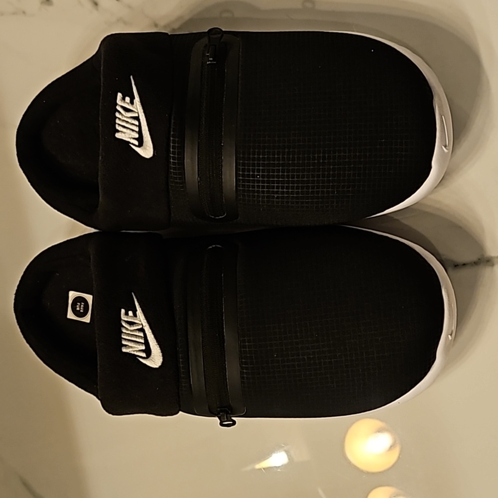 Nike Slide on Clogs Mens size 9